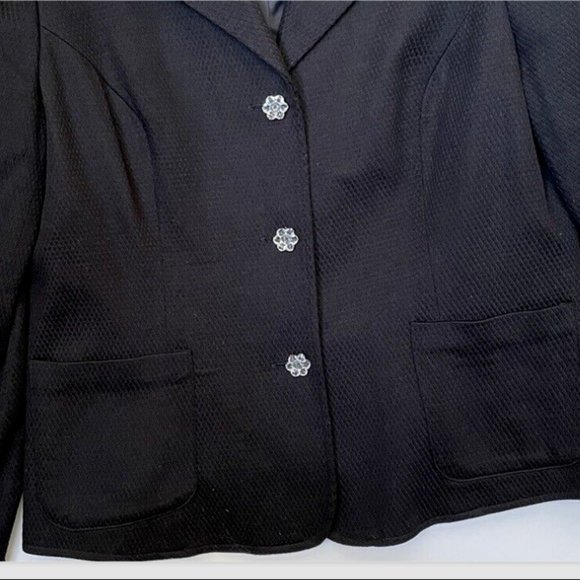 Sag Harbor Size 12 Stretch Black Blazer Jacket Padded Shoulder Flower Buttons - Picture 4 of 10